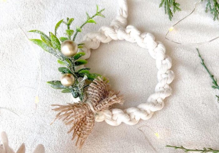 diy mini wreath christmas ornament