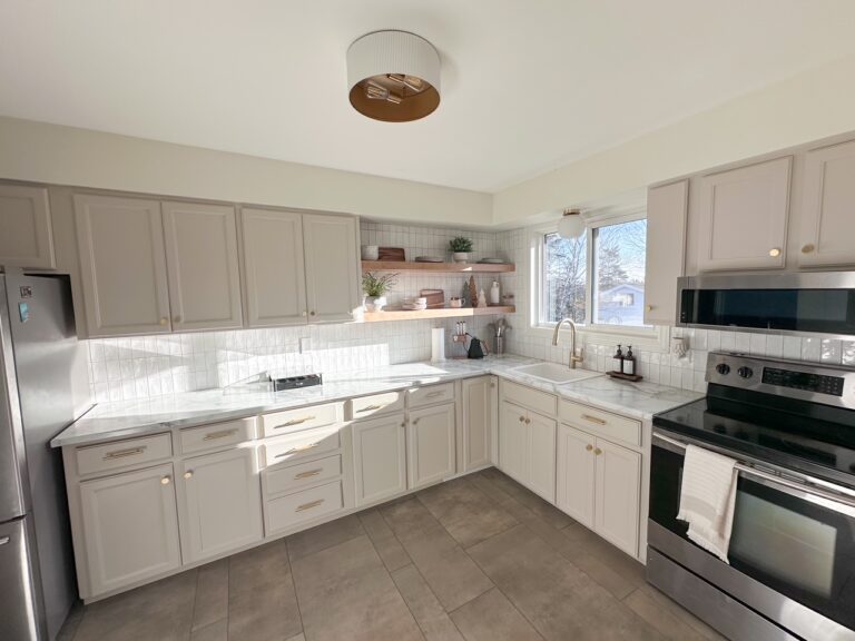 ZELLIGE TILE BACKSPLASH, hidden cabinet hinges