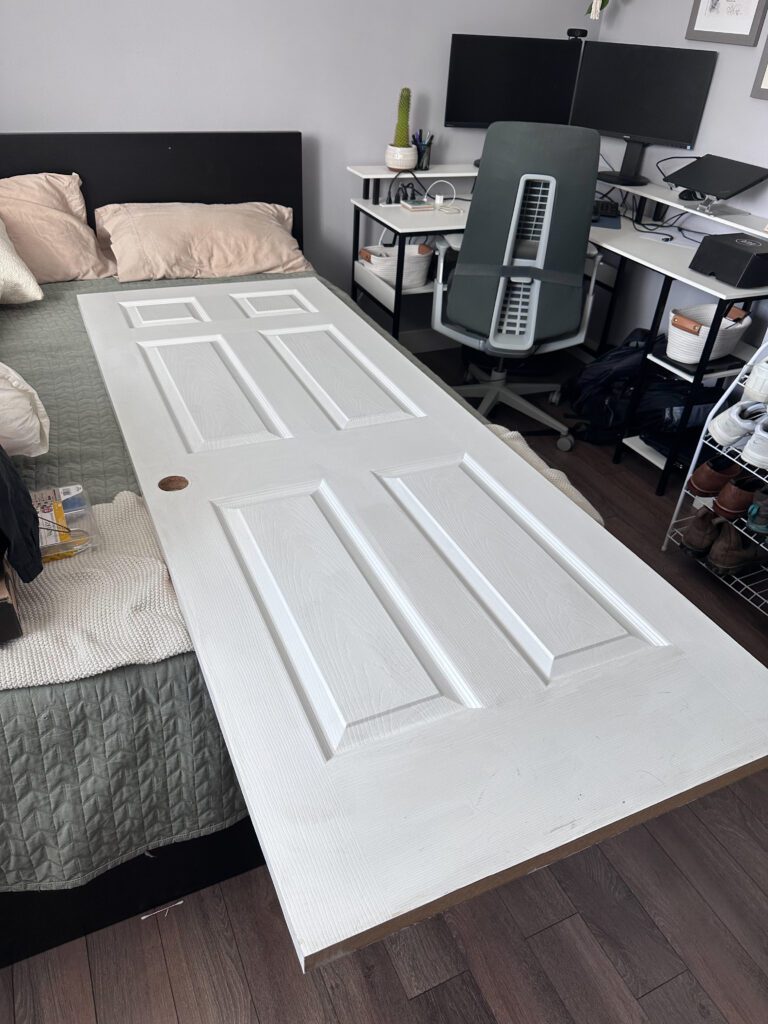 preping door for reed molding
