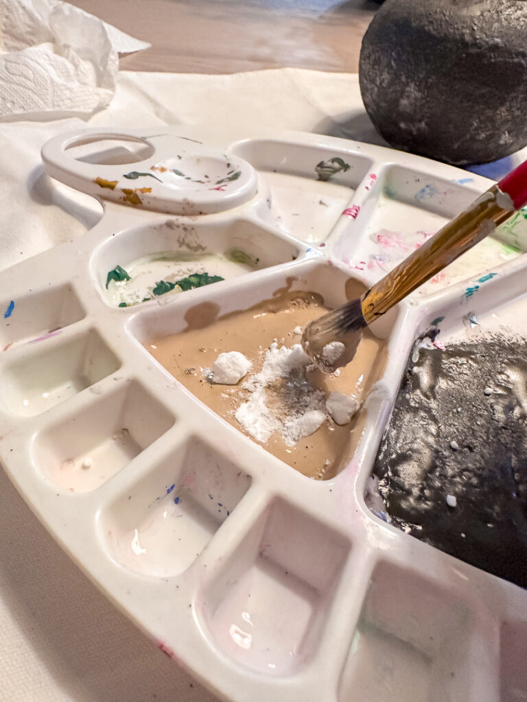 mixed paint for diy textured vase
