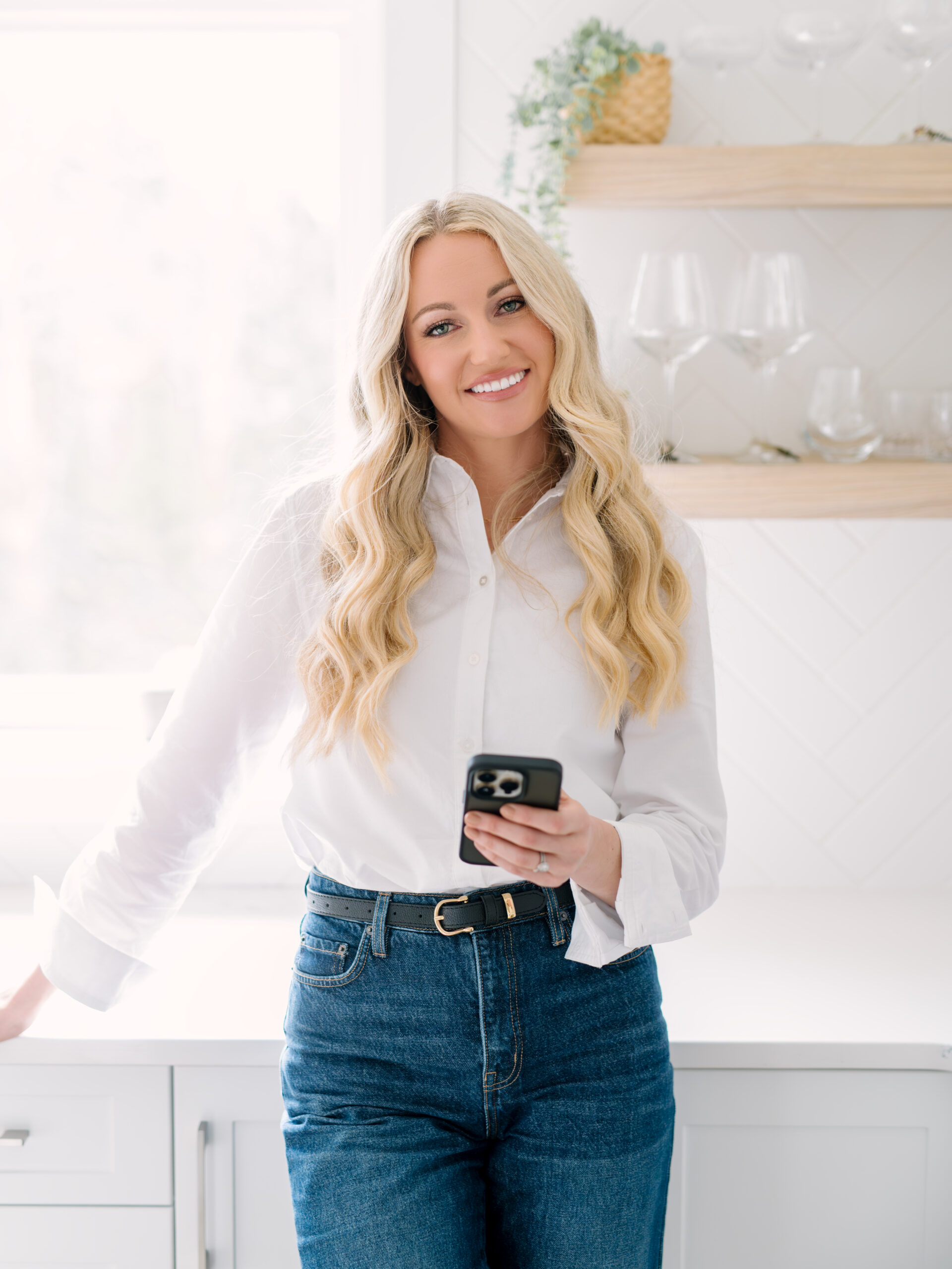 let's stay connected