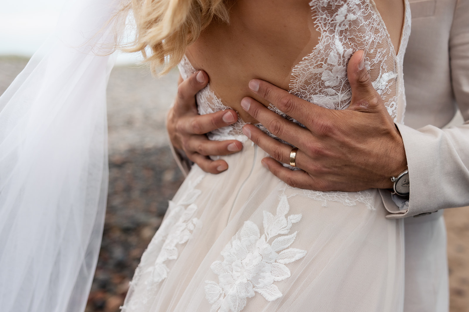 how to clean a wedding dress