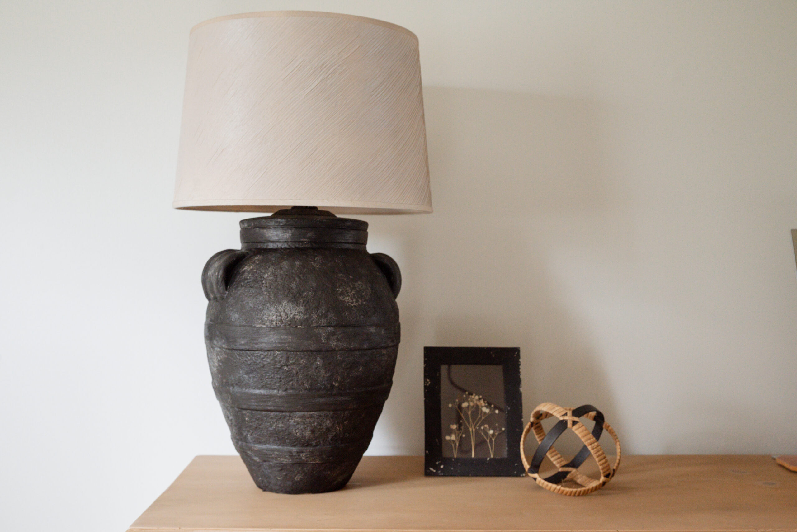 diy thrifted stone lamp