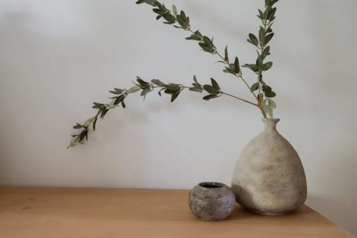 diy concrete vase