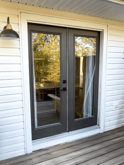 best paint for exterior metal door