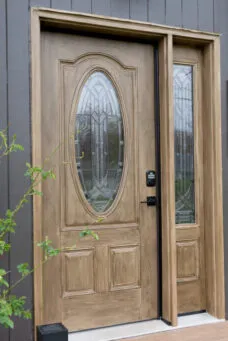 faux wood door- paint that looks like wood