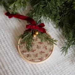 diy embroidery hoop ornaments