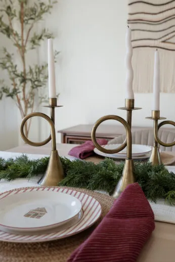 christmas decoratings for dining table