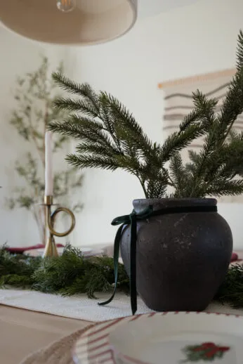 decorate dining table for christmas