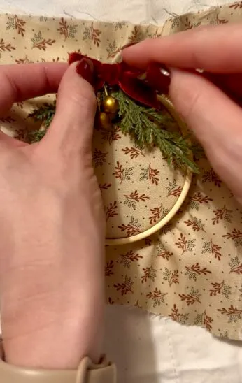 diy embroidery hoop ornaments