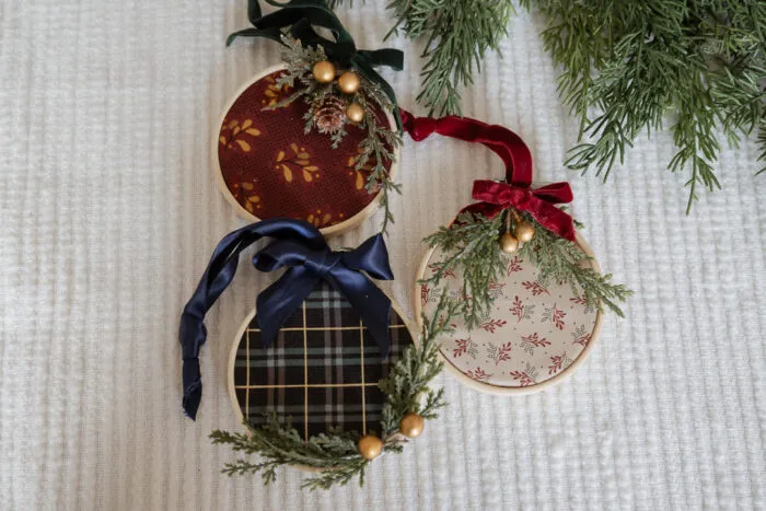 diy embroidery hoop ornaments