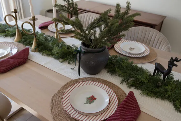 decorating dining table for christmas