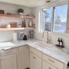 KITCHEN BACKSPLASH TILES IDEAS