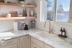 KITCHEN BACKSPLASH TILES IDEAS