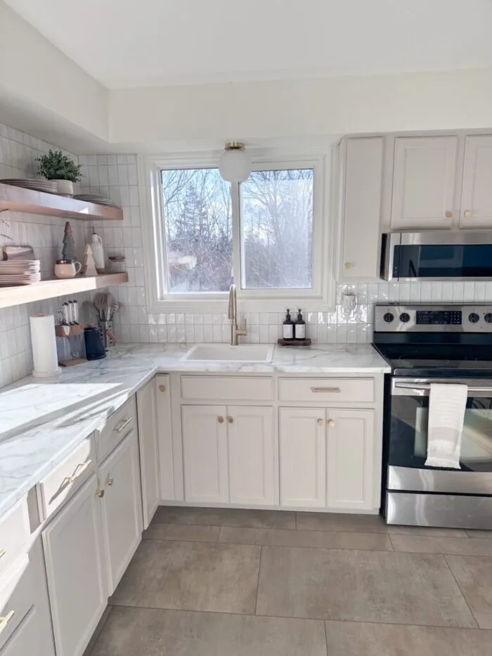 ZELLIGE TILE BACKSPLASH