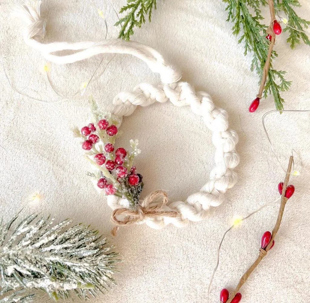 mini macrame christmas ornaments